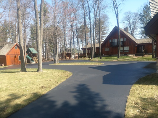Sealcoating Contractor in Rochester