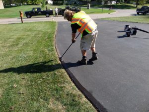 Professional Sealcoating MN | Sealcoating Company Lakeville