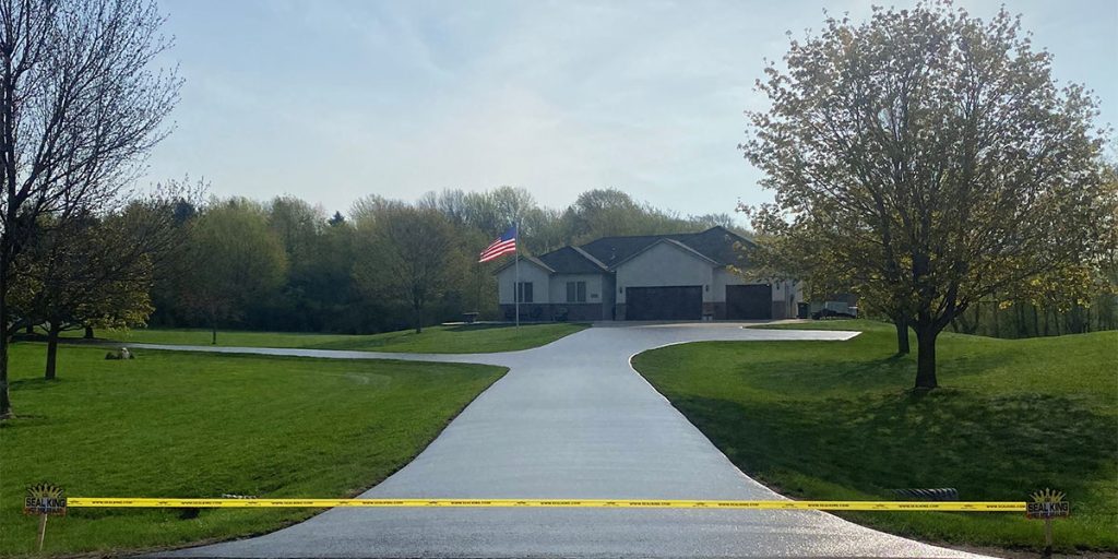 Rogers, MN Minnesota Professional Seal Coating Services Driveway